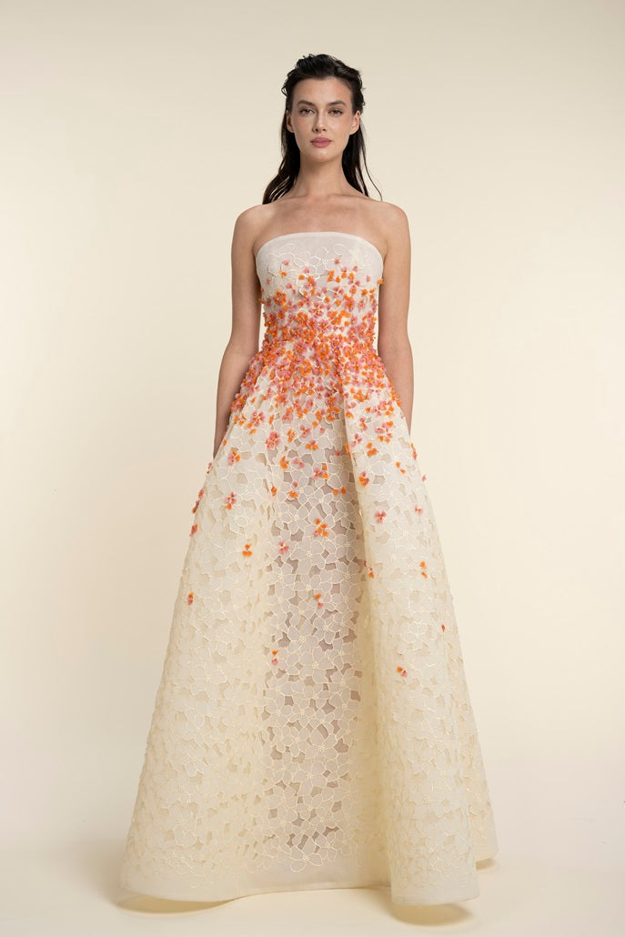 dress floral embroidery Embroidered - Luxury Evening Dress Short 8 brand:KIMLUD Color:03 Apricot Taylor Swift seems to