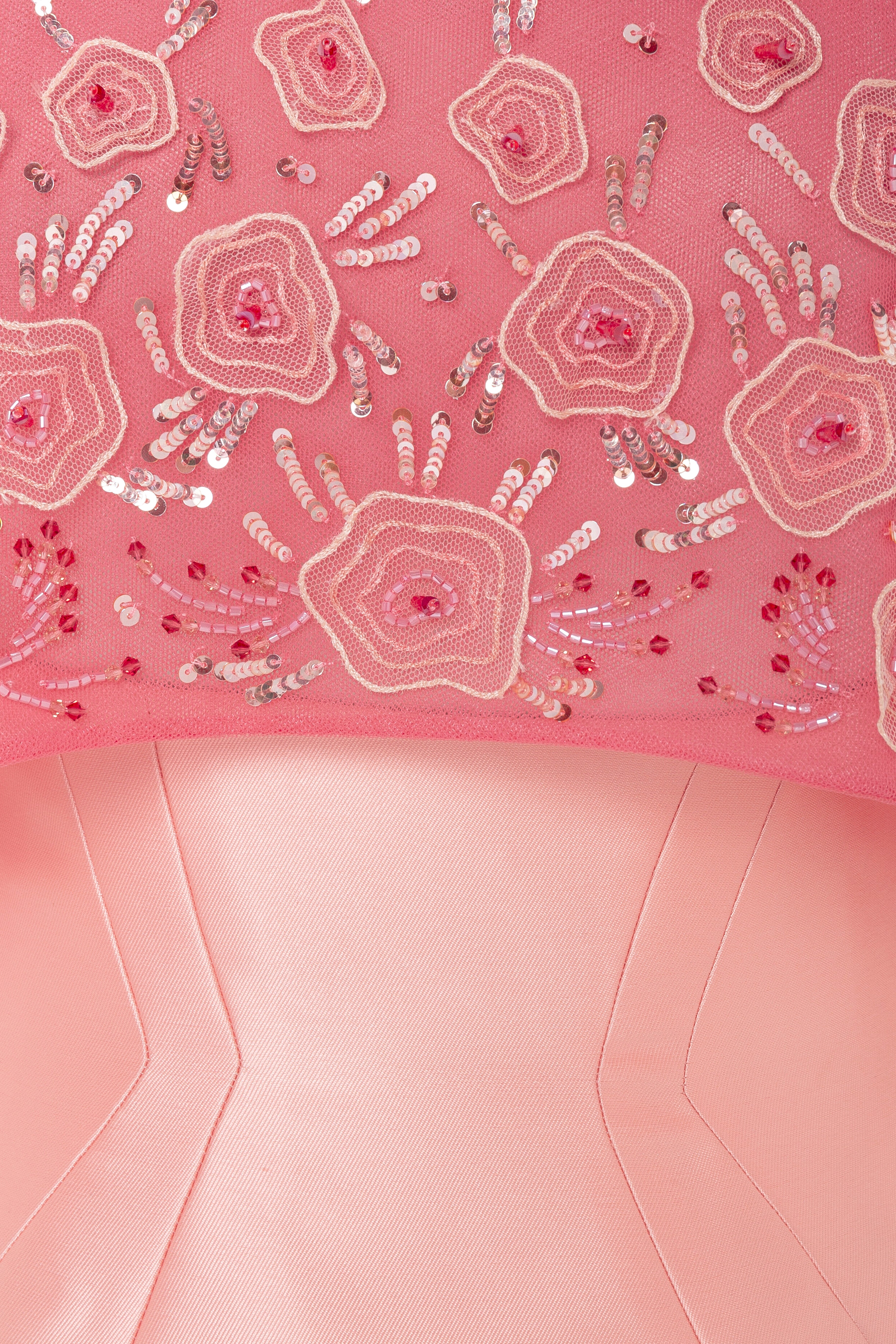 tulle top, column skirt, cut outs, beaded top, long dress, evening seperates, top with bow, peach skirt, red top, fitted skirt, beaded dress, 3d embellished top, red carpet outfit, ready to wear designer, evening dress Dubai, buy dress Dubai, fashion designer Dubai, SS24 collection, Spring summer collection, gala dress