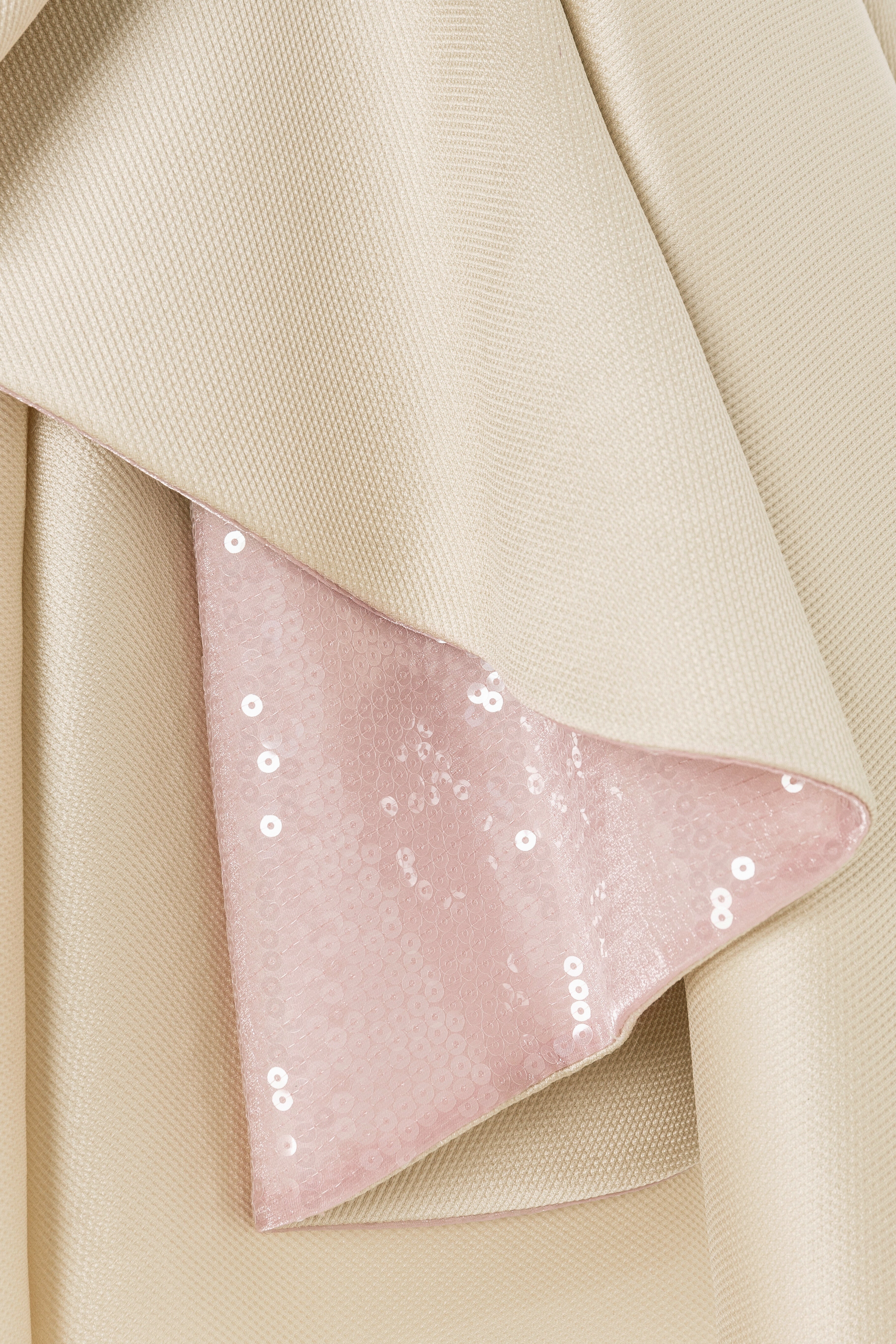 party dress, sculptural, colour block, mini dress, sequin mini dress, cram dress, strapless dress, ready to wear designer, evening dress Dubai, buy dress Dubai, fashion designer Dubai, SS24 collection, Spring summer collection, gala dress