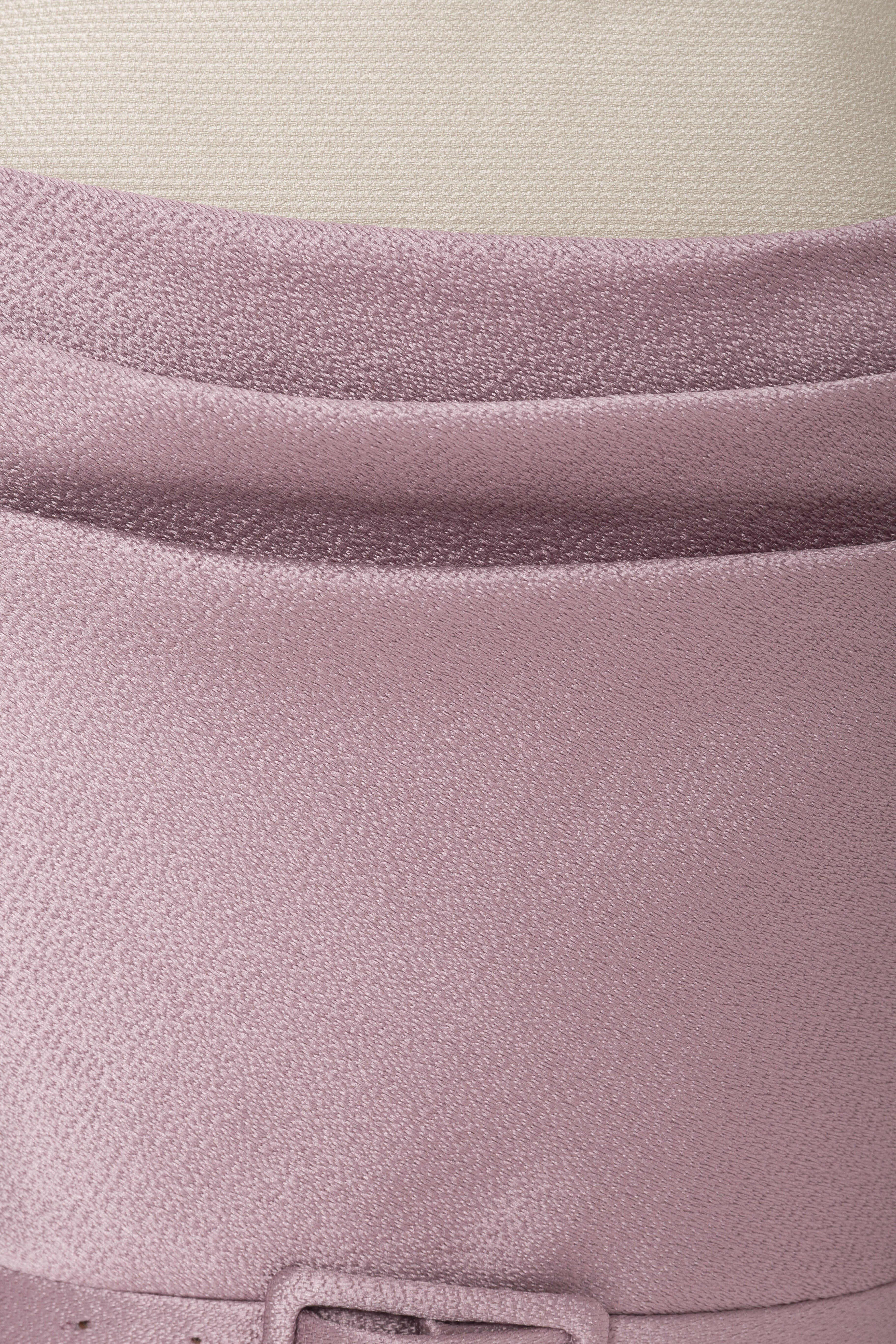 column dress, pleated sleeves, scooped neckline, sculptural, long dress, full length, evening dress, lavender dress, fitted dress, colour block dress, voluminous sleeves, red carpet dress, strapless dress, ready to wear designer, evening dress Dubai, buy dress Dubai, fashion designer Dubai, SS24 collection, Spring summer collection, gala dress
