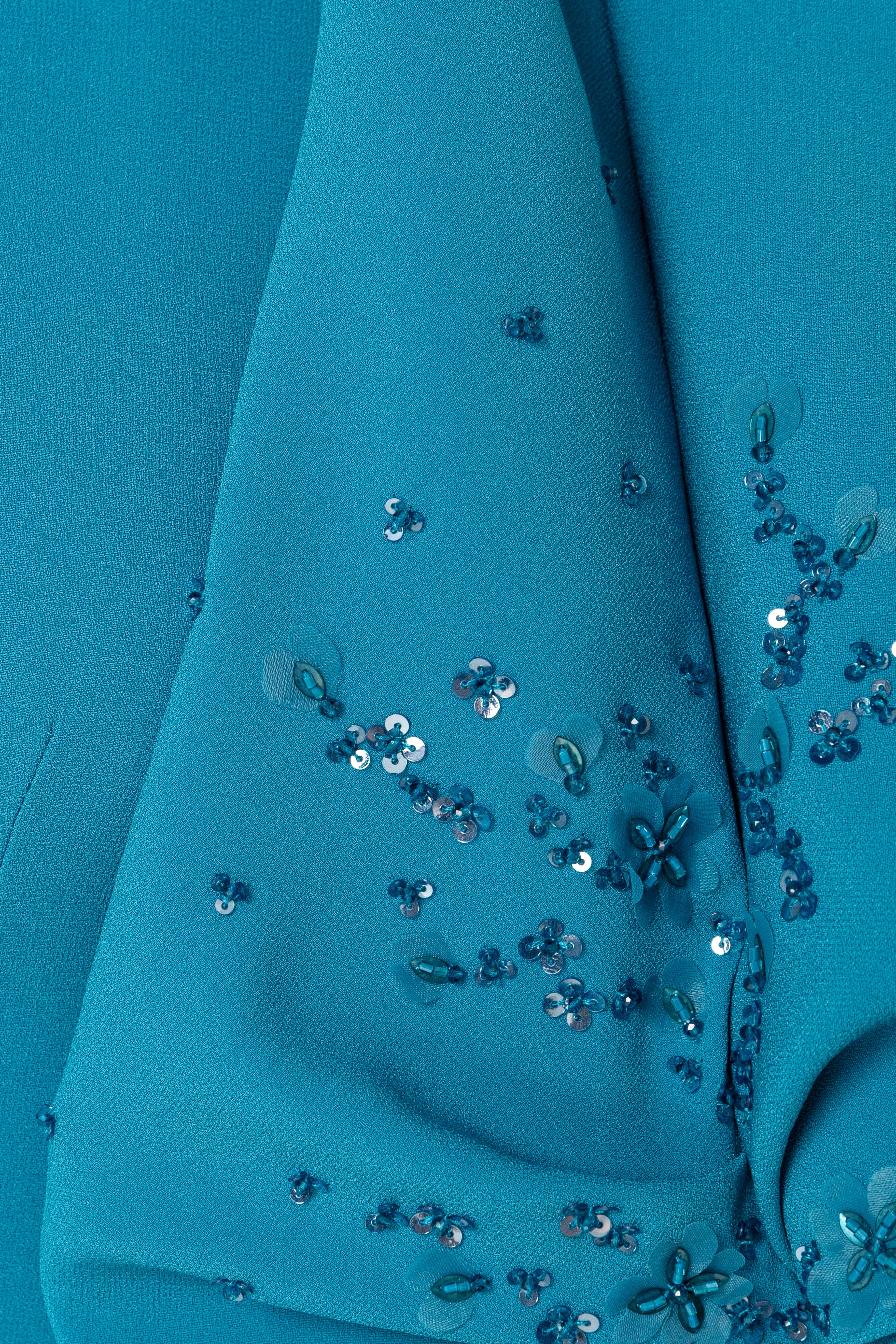 bridemaids dress, mother of the bride, sleeves, sculptural, beaded sleeves, full length, voluminous sleeves, big sleeve dress, mermaid dress, long dress, evening dress, blue dress, v neckline, raglan sleeves, red carpet dress, ready to wear designer, evening dress Dubai, buy dress Dubai, fashion designer Dubai, SS24 collection, Spring summer collection, gala dress