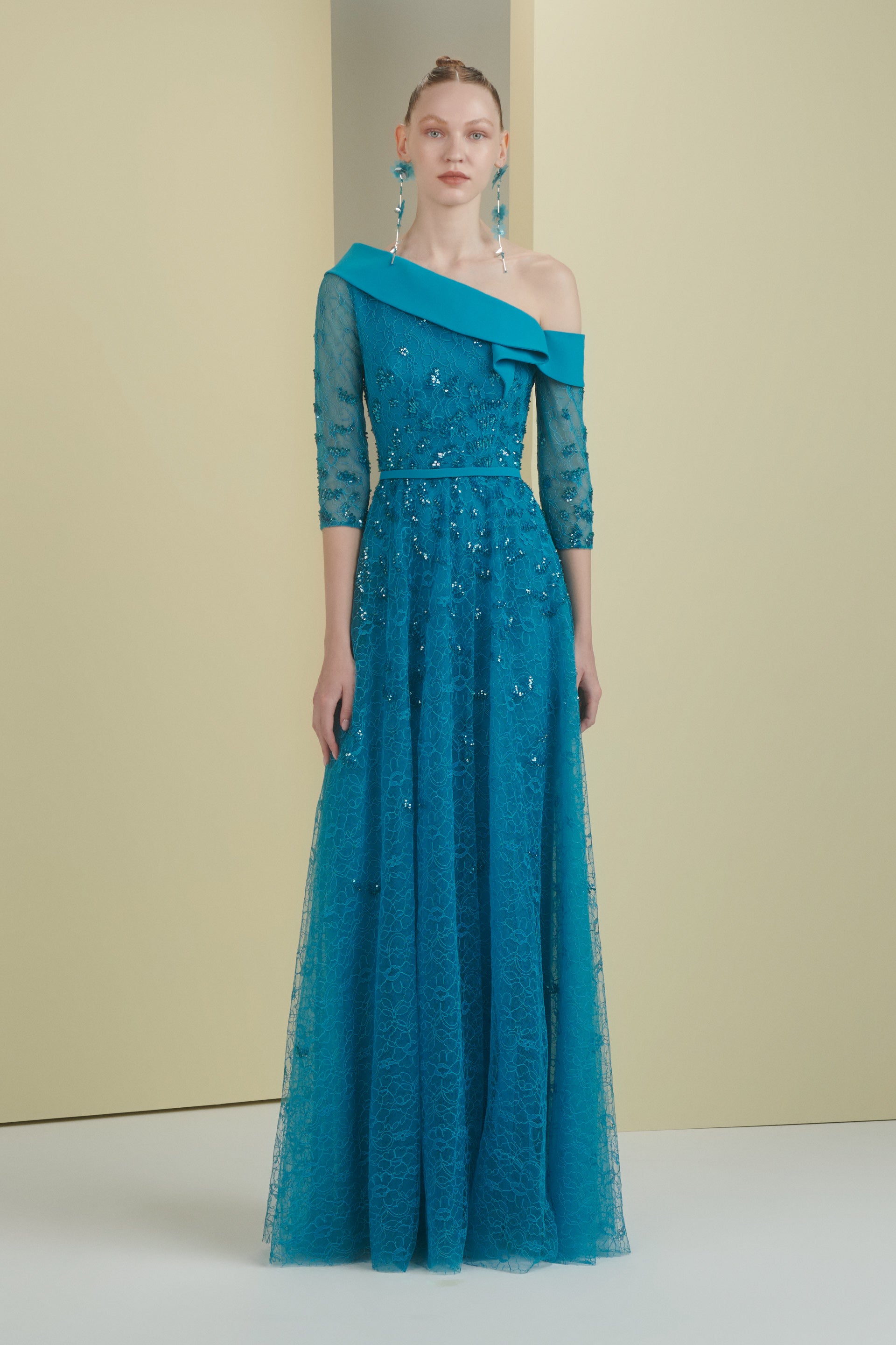 asymmetrical neckline, one shoulder, dress with sleeves, mother of the bride, tulle skirt, long dress, evening dress, beading dress, 3d embellished dress, red carpet dress, ready to wear designer, evening dress Dubai, buy dress Dubai, fashion designer Dubai, SS24 collection, Spring summer collection, gala dress