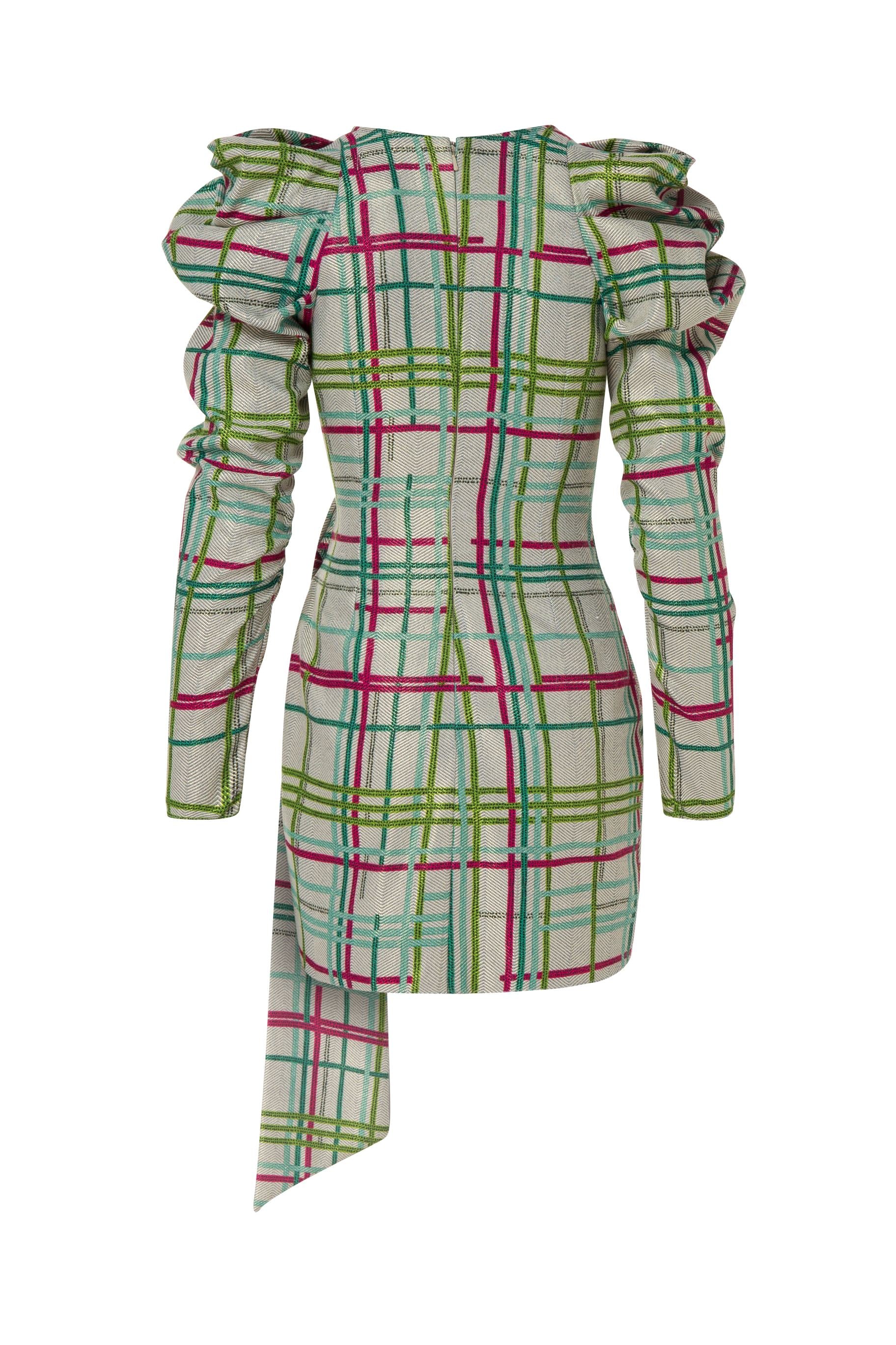 Chic check pattern mini dress with long sleeves
