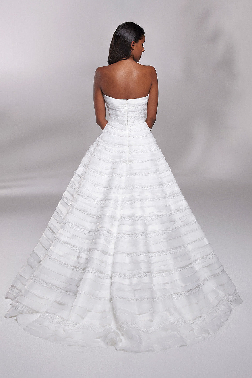 Classy big volume layered wedding dress – Ramialali