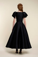 Tea-Length Voluminous Dress With Bows And Ribbons