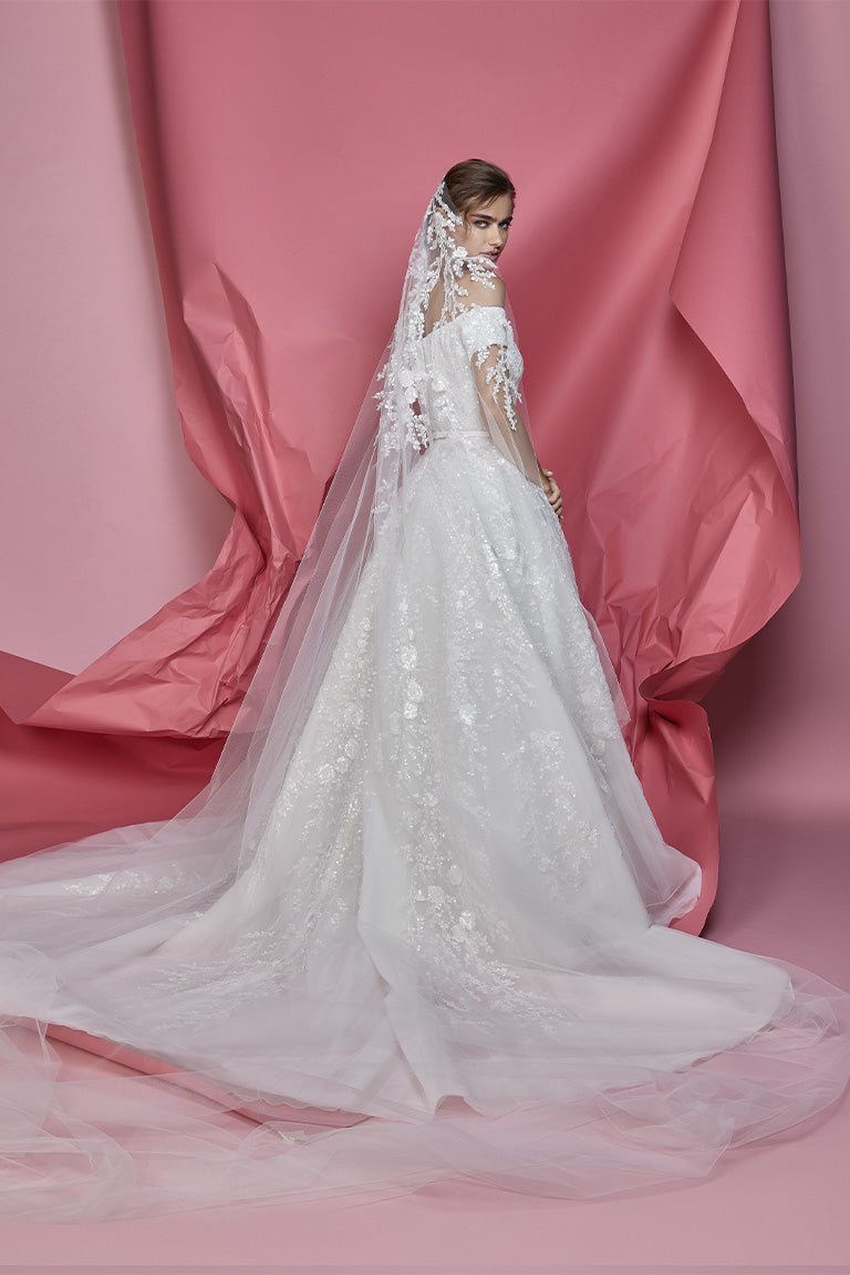 Fully Embellished Floral Lace Tulle Veil