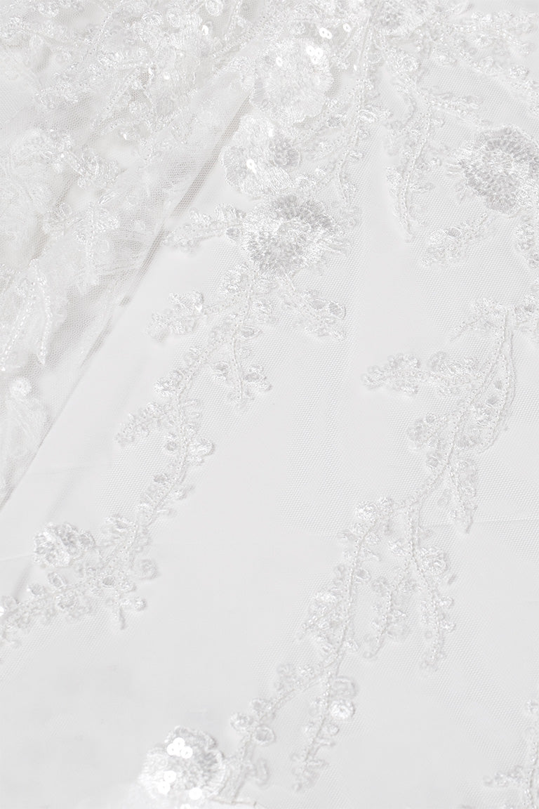 Fully Embellished Floral Lace Tulle Veil