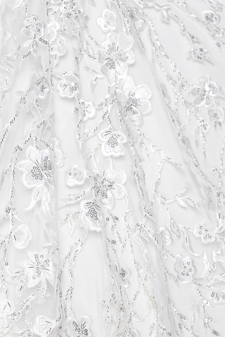 Fully Beaded Soft Tulle Veil With Lace Branches Details