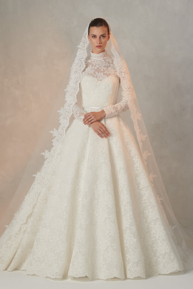 Big Volume Wedding Dress With Jacket