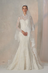 Soft tulle veil with lace border and fully embellished train