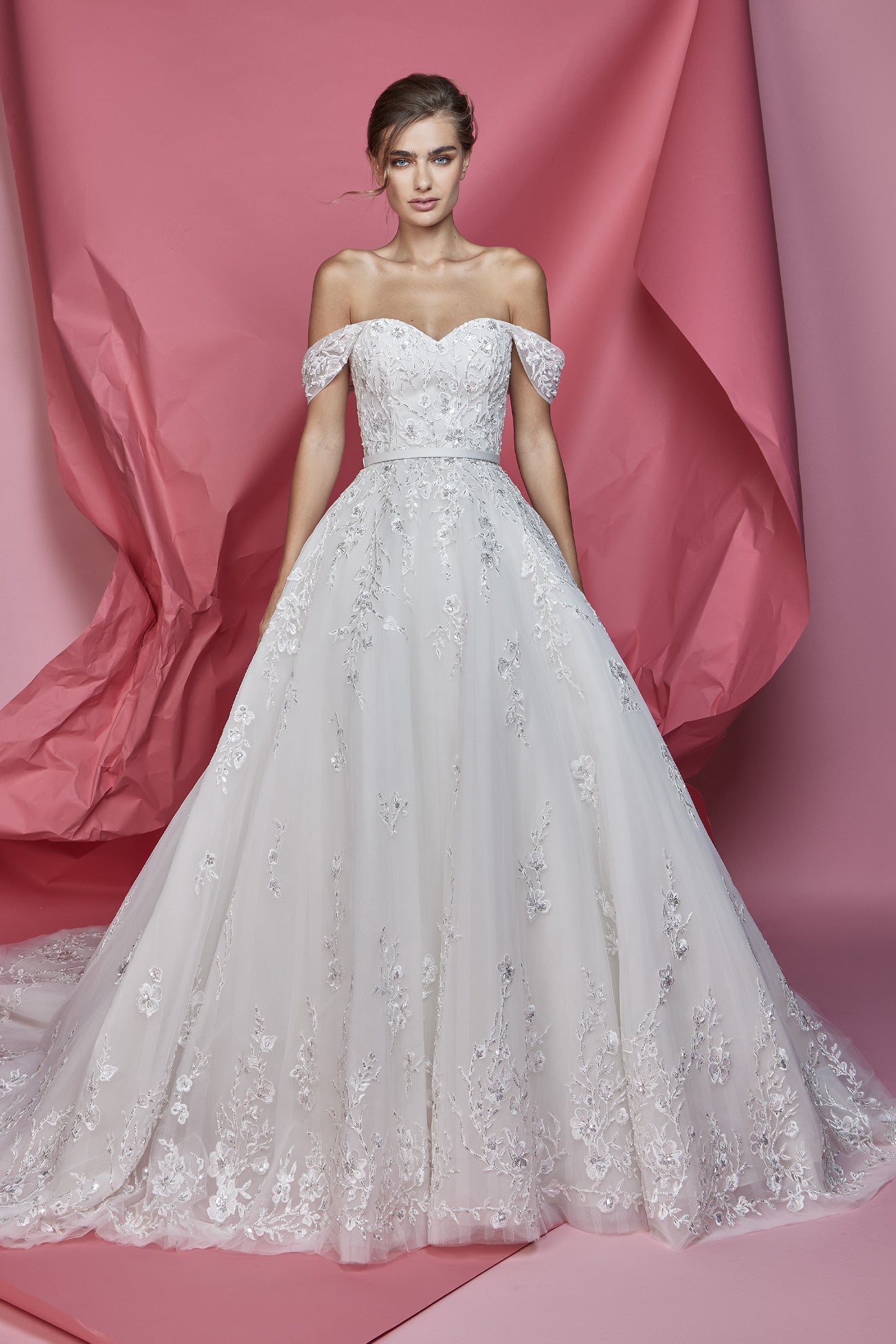 Glamorous Off-Shoulder Lace Wedding Gown