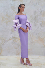 Elegant cocktail dress with bow sleeves design
